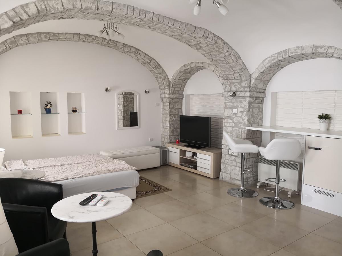 Apartment Zemun Old Town Center Beograd Ngoại thất bức ảnh