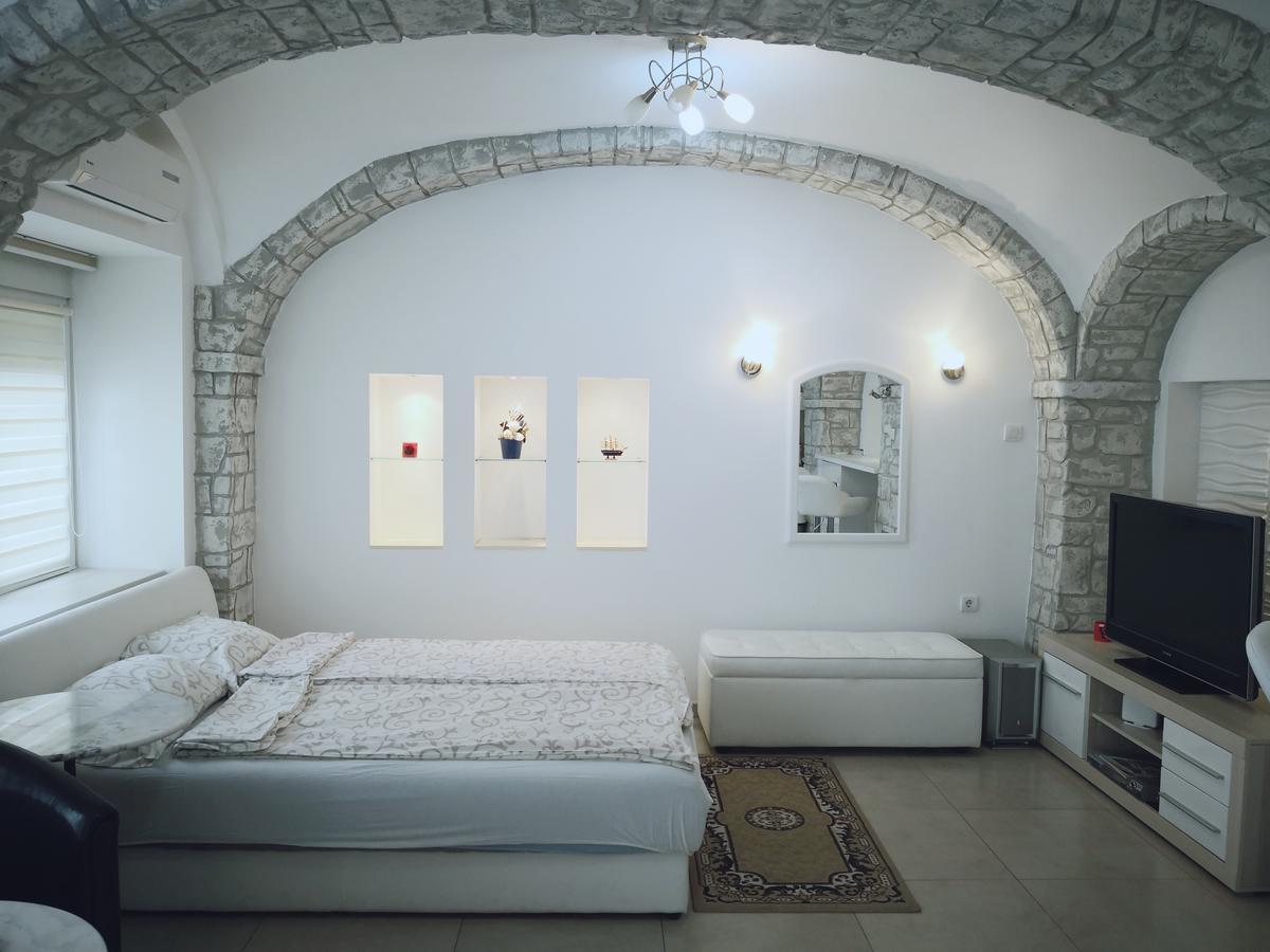Apartment Zemun Old Town Center Beograd Ngoại thất bức ảnh